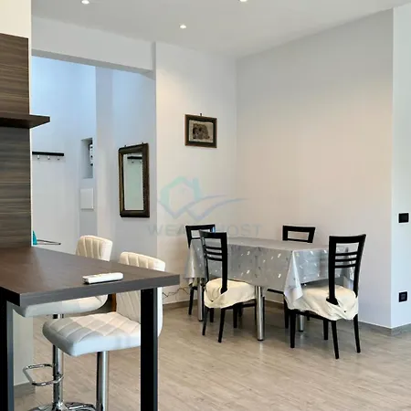 Contemporary Comfort Stylish Modern *