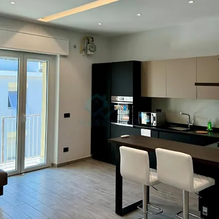 Contemporary Comfort Stylish Modern * 罗马