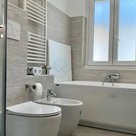 Contemporary Comfort Stylish Modern 罗马